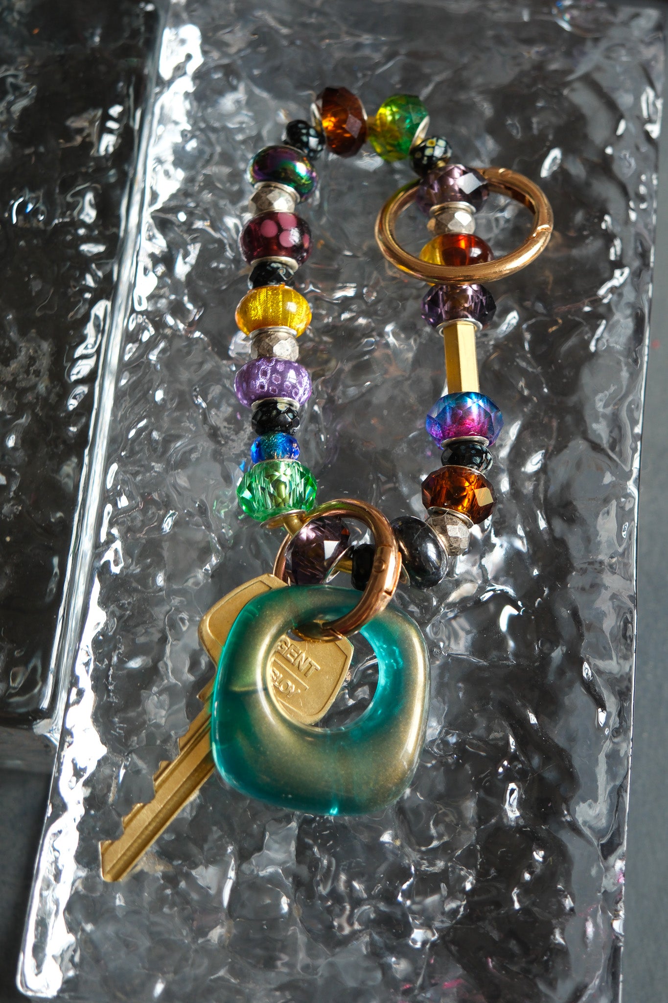 Vintage rondelle Key Ring in Scarab mia vesper